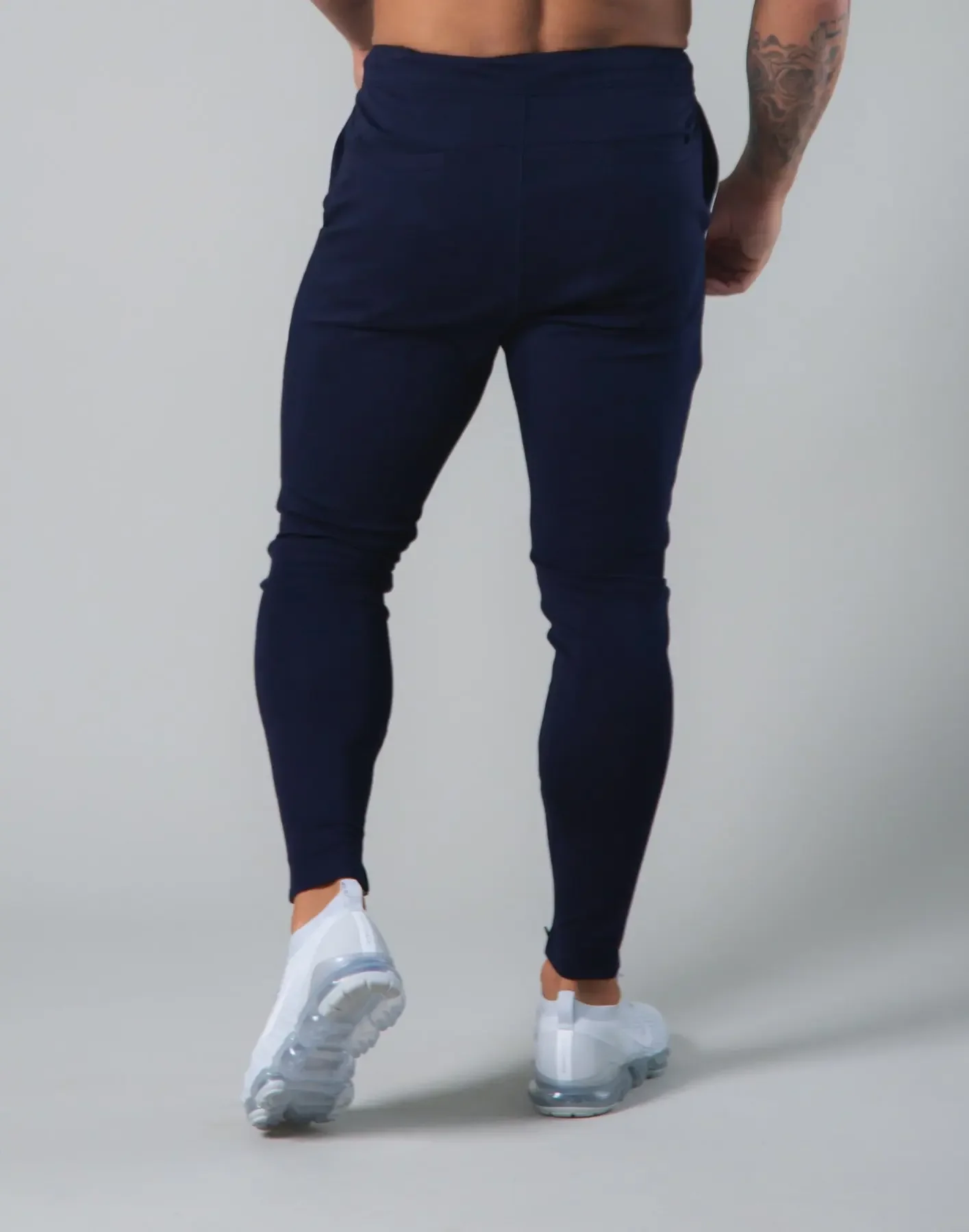 Pantalones deportivos culturista ofrecidopor Alupa - Imagen 19