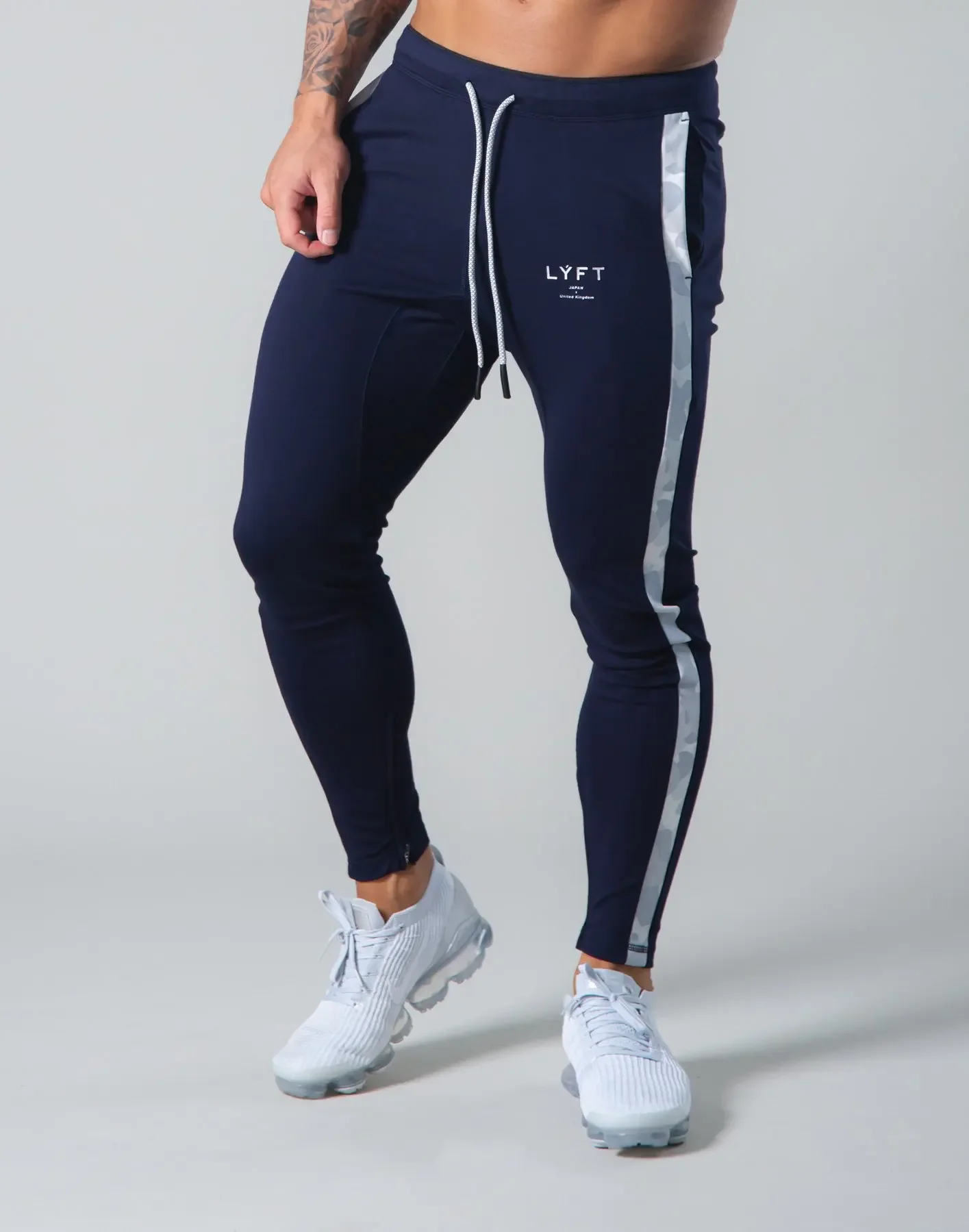Pantalones deportivos culturista ofrecidopor Alupa - Imagen 17