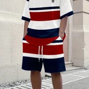 Camiseta y shorts de cuello redondo, cómodos y transpirables, con estampado de letras y estampado urbano para hombre.